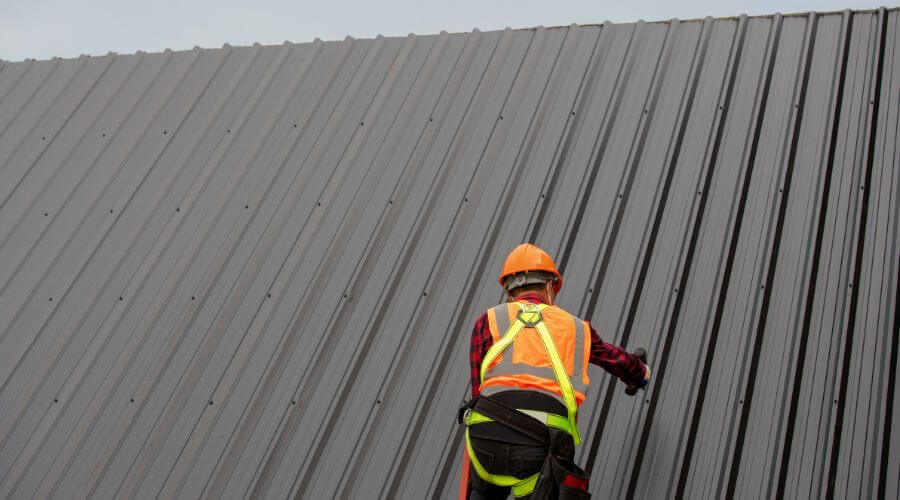 Professional metal roof installation services in Cedar Grove, TN